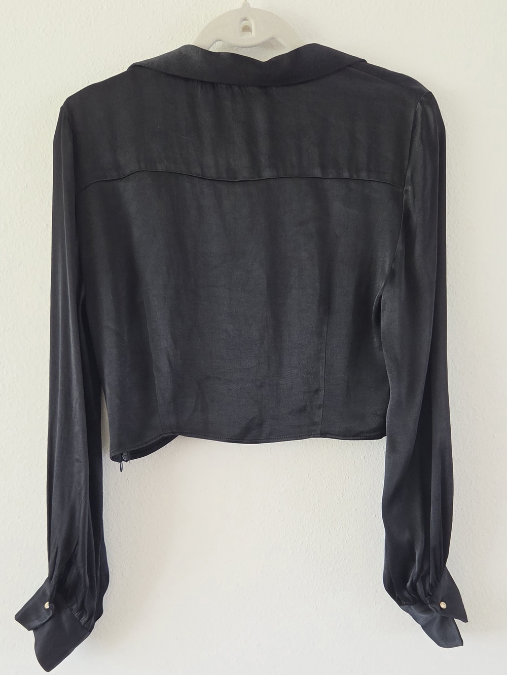 Zara Black Satin Rauched-Front Long-Sleeve Crop Blouse - Picture 3 of 11